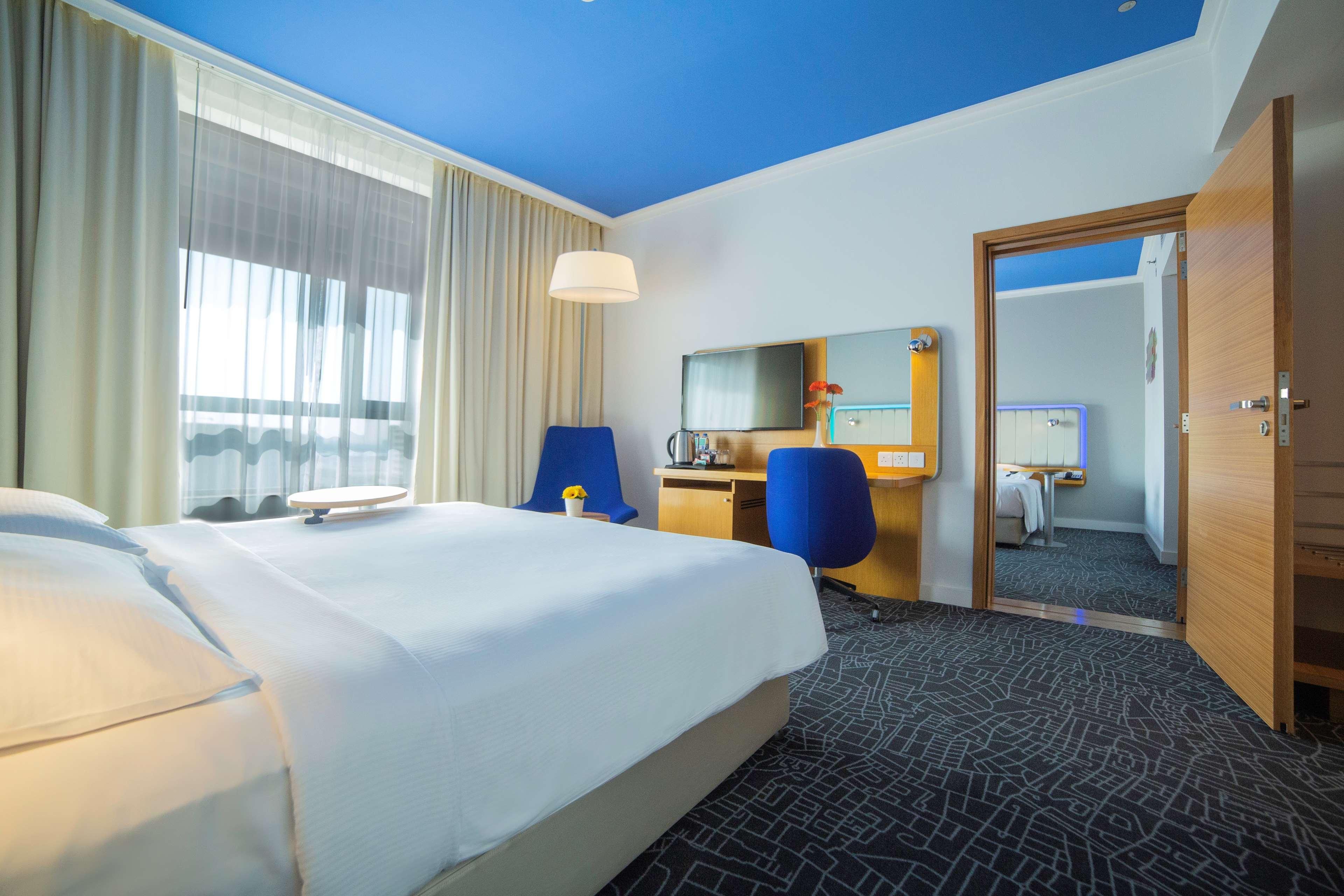 Park Inn By Radisson Abu Dhabi Yas Island Exterior photo