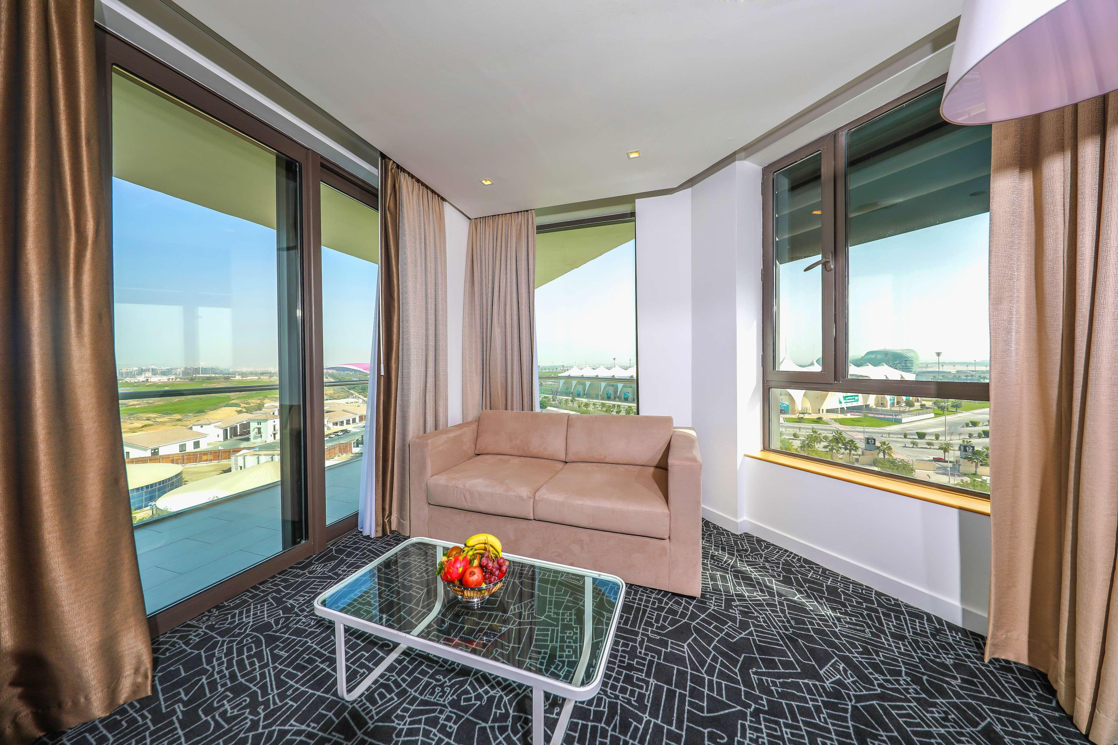 Park Inn By Radisson Abu Dhabi Yas Island Exterior photo