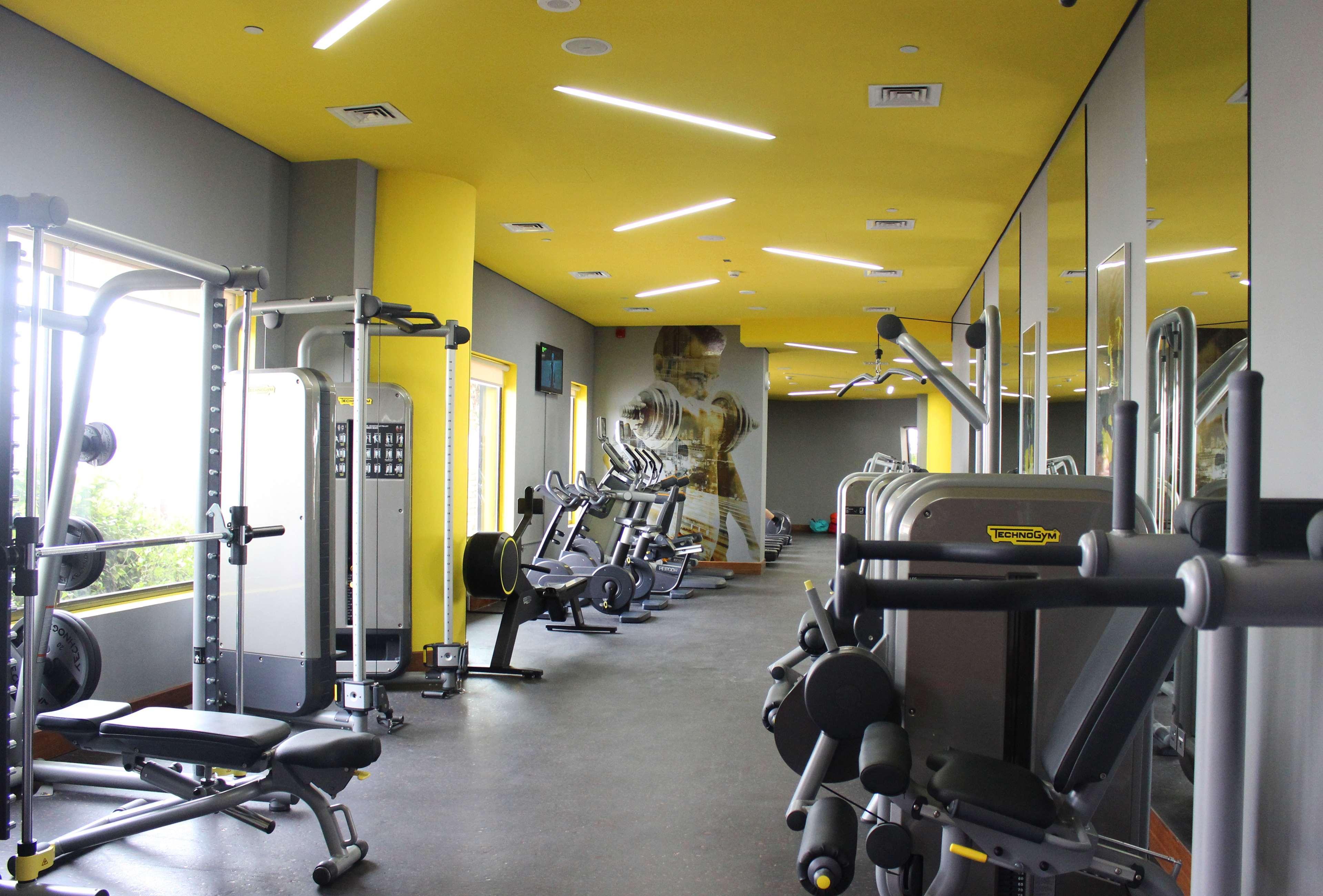 Park Inn By Radisson Abu Dhabi Yas Island Exterior photo