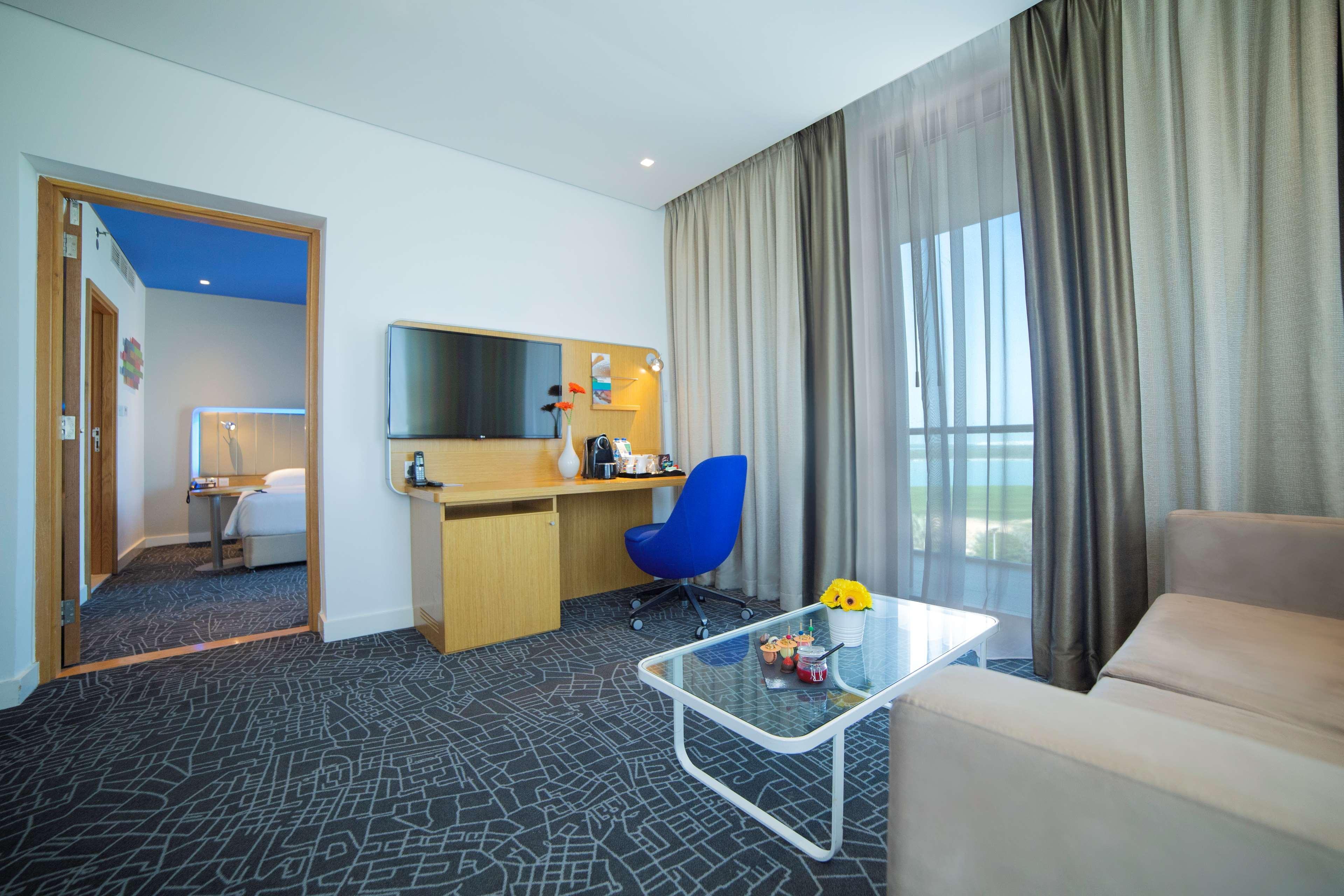 Park Inn By Radisson Abu Dhabi Yas Island Exterior photo