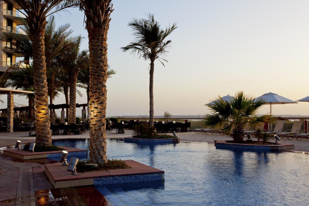 Park Inn By Radisson Abu Dhabi Yas Island Exterior photo